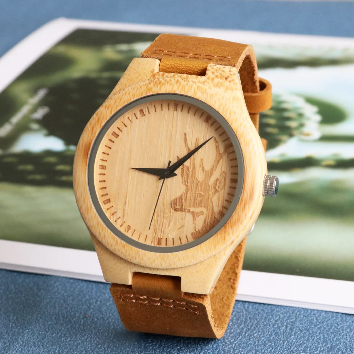 Classic Wooden Wristwatch – Timeless Elegance for the Modern Gentleman