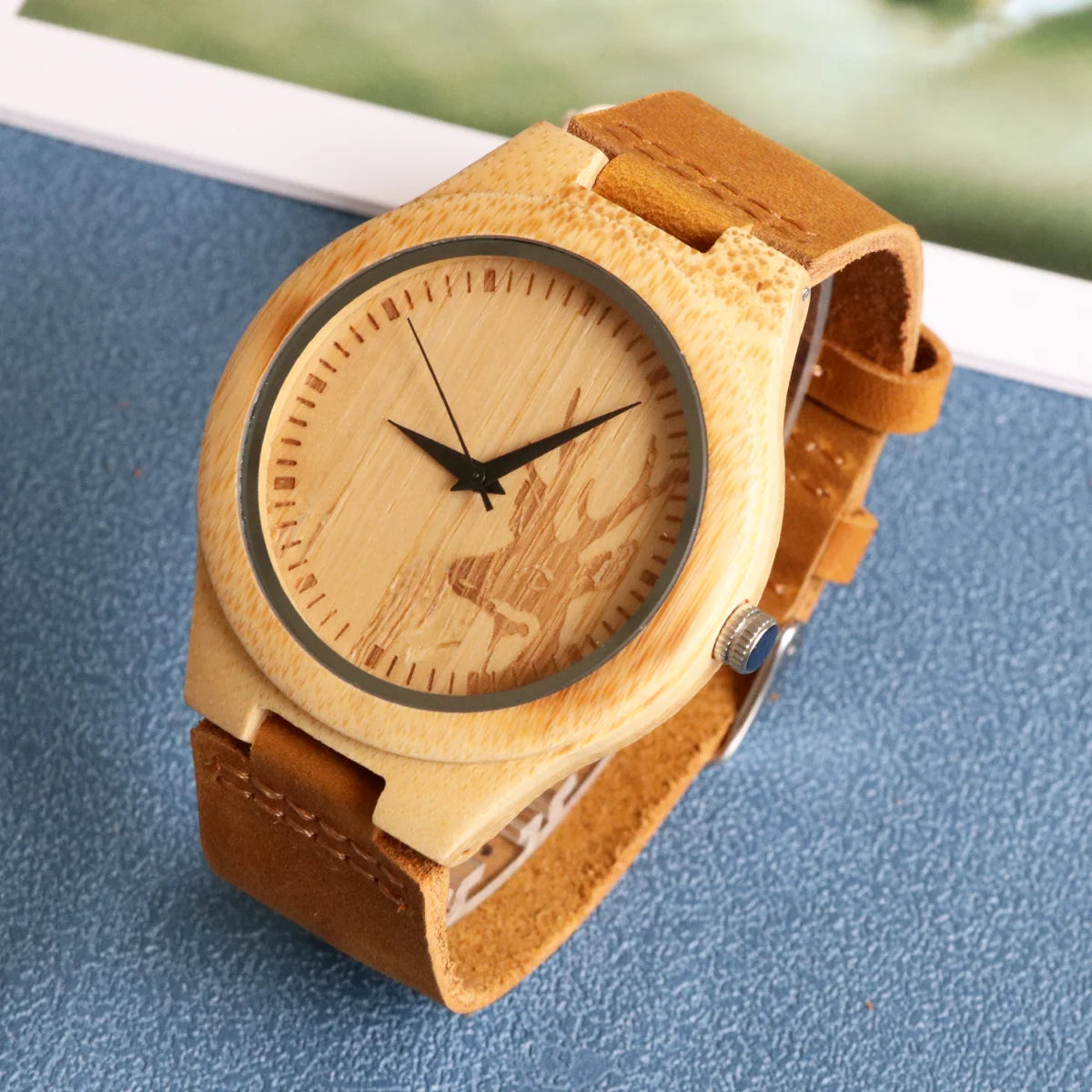 Classic Wooden Wristwatch – Timeless Elegance for the Modern Gentleman