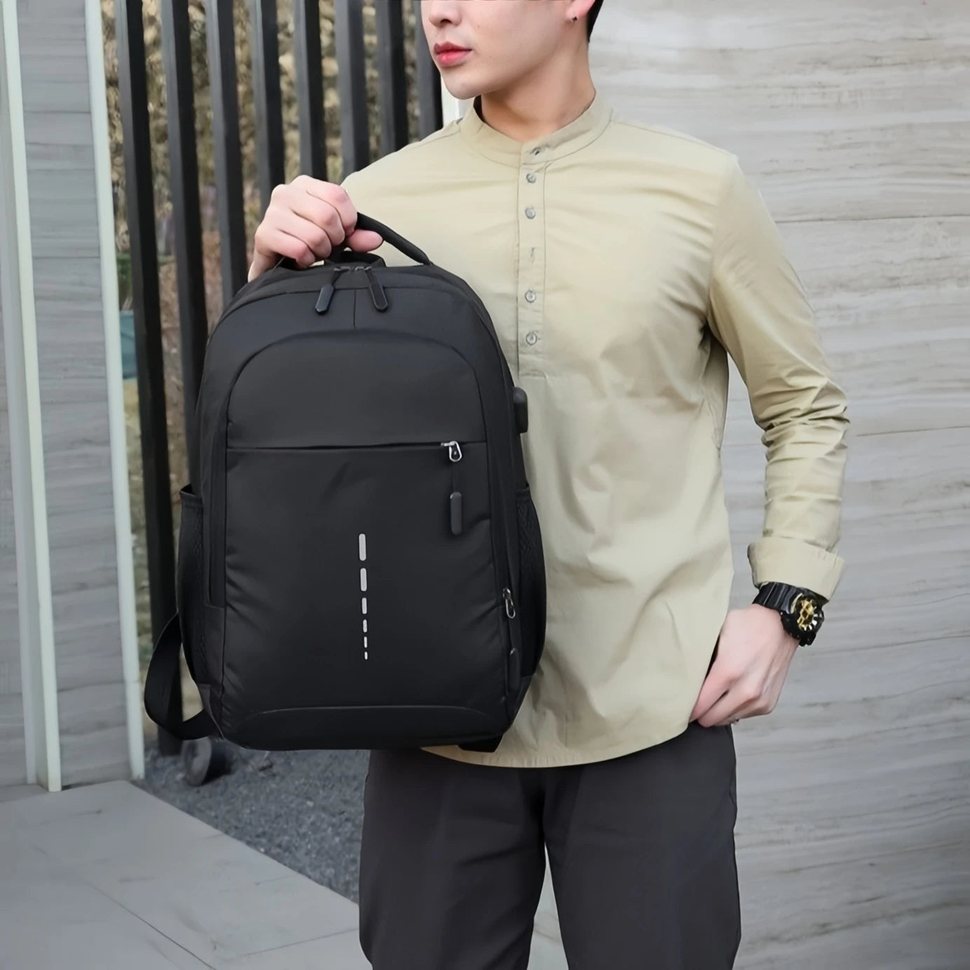 Premium Business Backpack – Spacious Laptop Bag with Reflective Security Strip